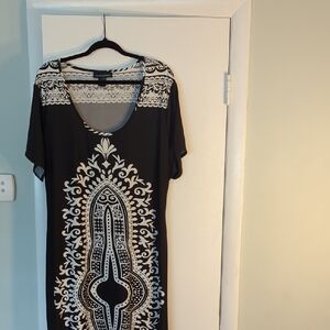 Black/White Tribal Maxi Dress With Tie Belt